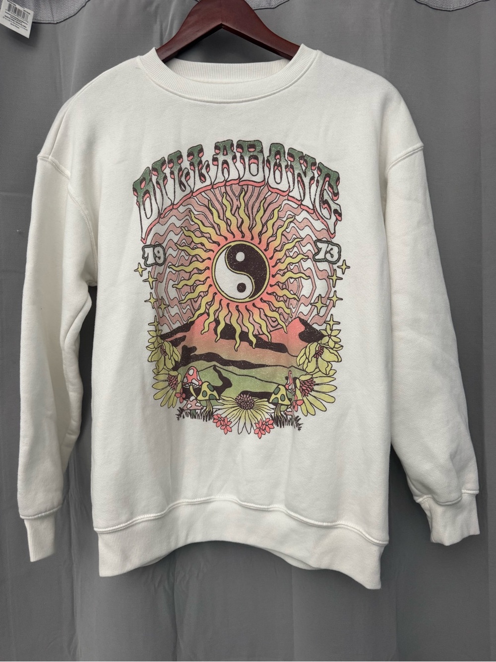 Billabong Womens Crew - size Small
